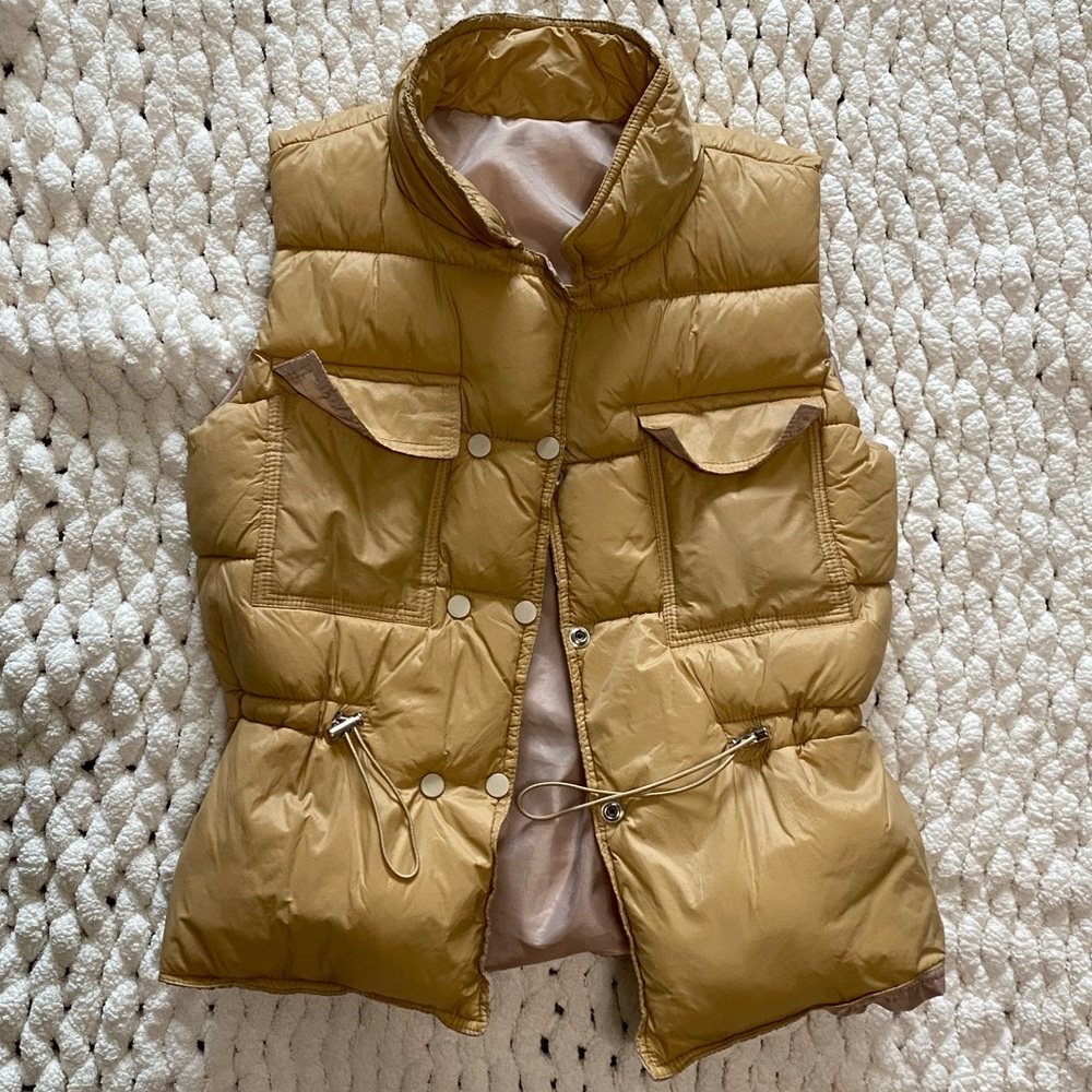 Size S Tan Puffer Vest